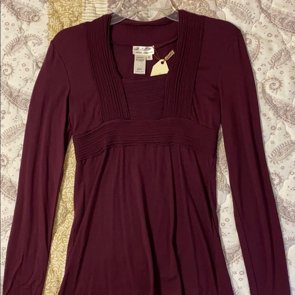 M.S.S.P. solid long sleeve top. New